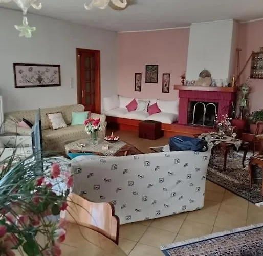 Διαμέρισμα Τριών Υπνοδωμάτιων.